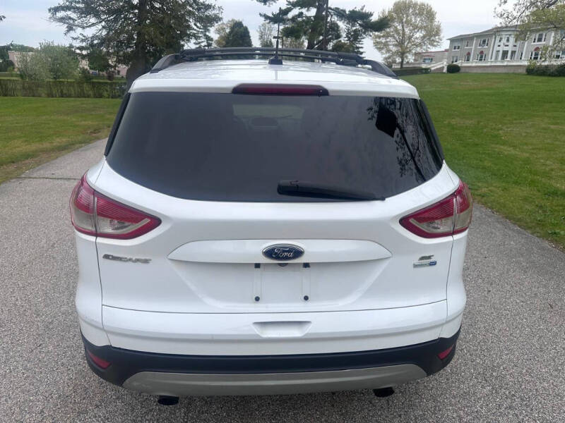 2016 Ford Escape SE