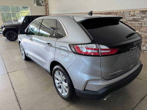 2023 Ford Edge Titanium