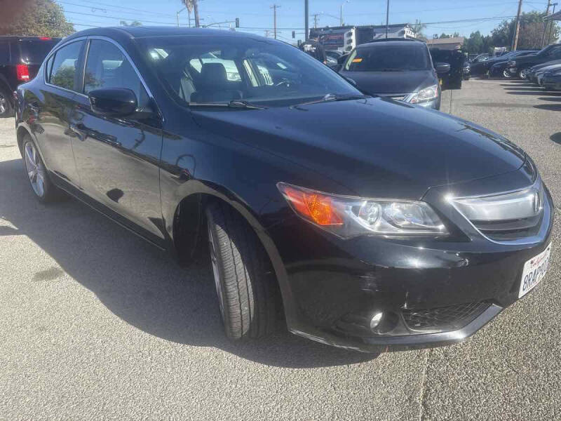 2013 Acura ILX 2.0L w/Premium