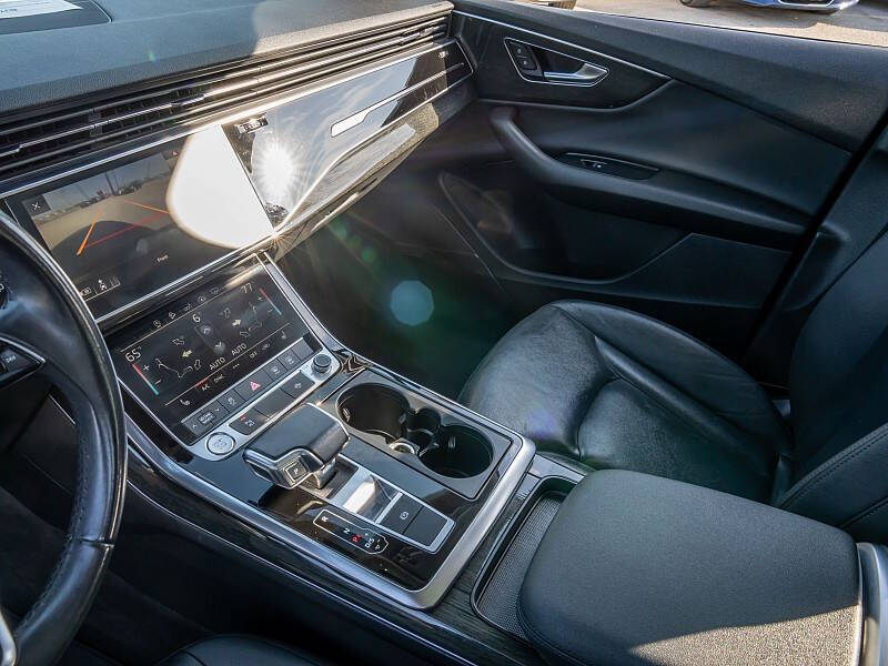 2020 Audi Q7 quattro Premium Plus 55 TFSI