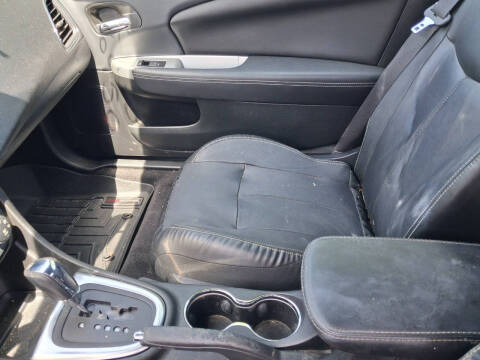 2013 Chrysler 200 Limited