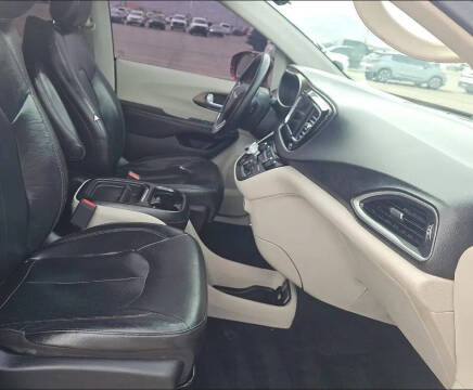 2018 Chrysler Pacifica Touring L