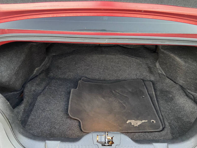 2010 Ford Mustang V6