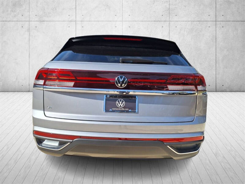 2026 Volkswagen Atlas Cross Sport SE