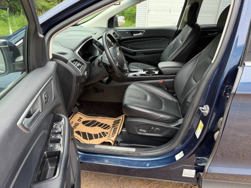 2017 Ford Edge Titanium