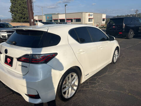2014 Lexus CT 200h