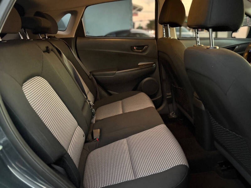 2021 Hyundai Kona SE