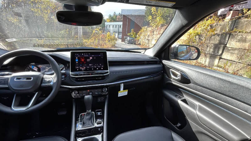 2026 Jeep Compass Limited Altitude