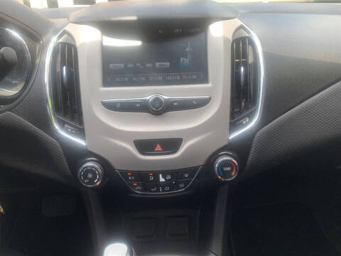 2017 Chevrolet Cruze LS Auto