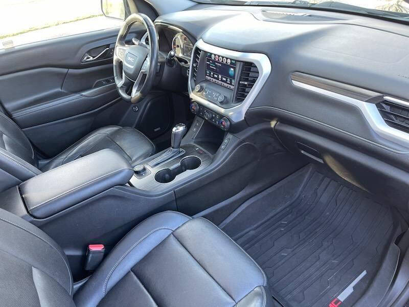 2017 GMC Acadia SLT-1