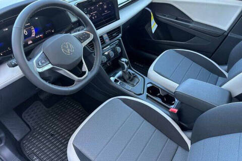 2025 Volkswagen Taos S