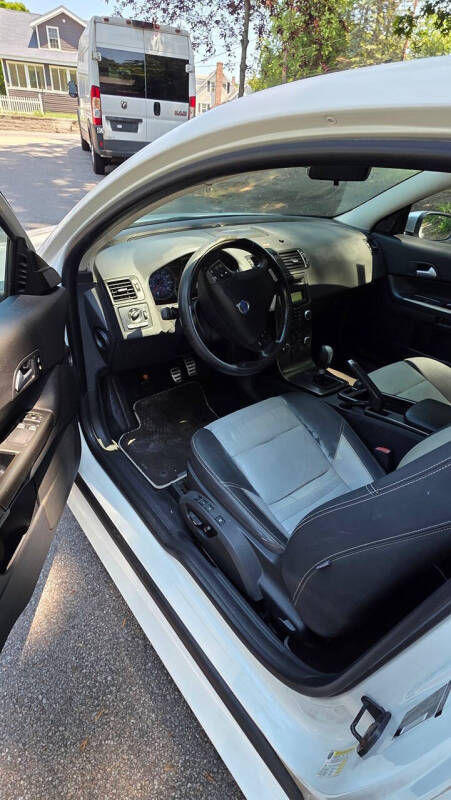 2011 Volvo C30 T5 R-Design