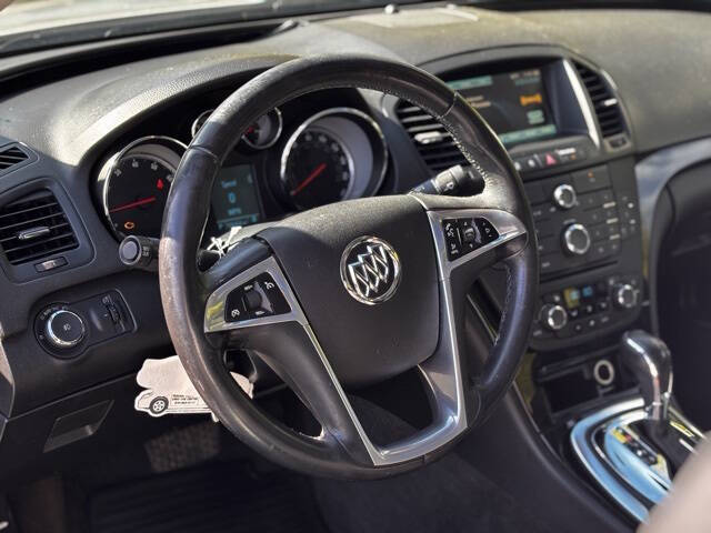 2012 Buick Regal Premium 1