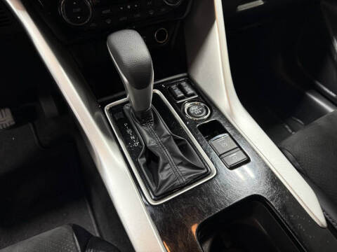 2024 Mitsubishi Eclipse Cross SE