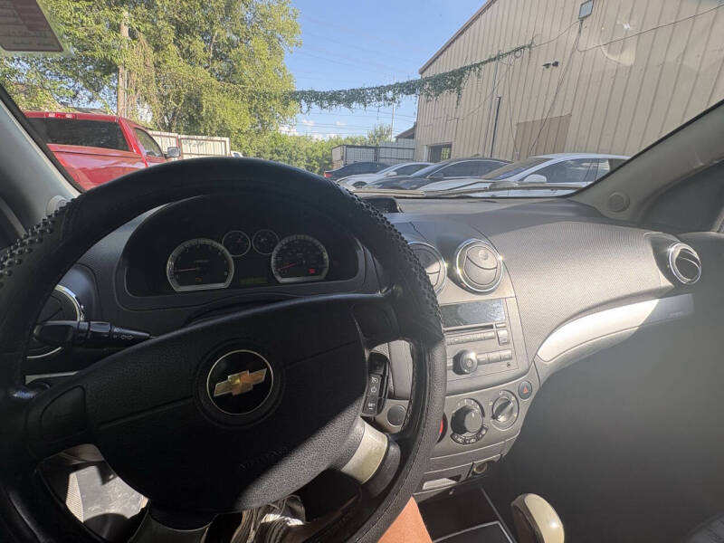 2011 Chevrolet Aveo Aveo5 LT