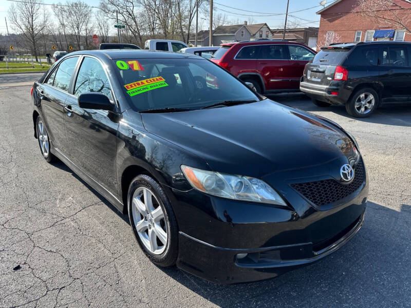 2007 Toyota Camry SE's photo