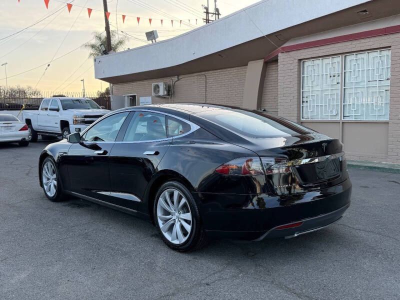 2014 Tesla Model S 85