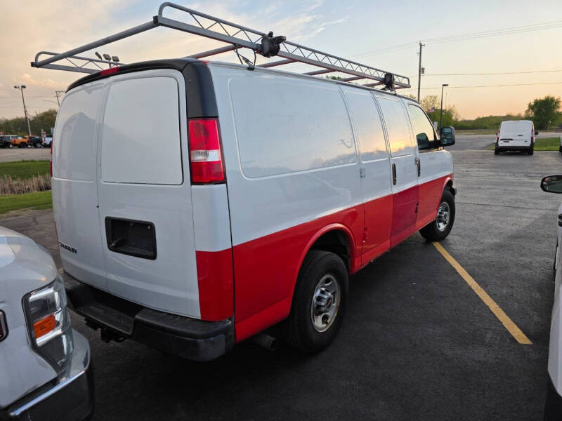 2017 GMC Savana 3500