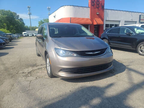 2017 Chrysler Pacifica for sale at Best Buy Wheels in Virginia Beach VA