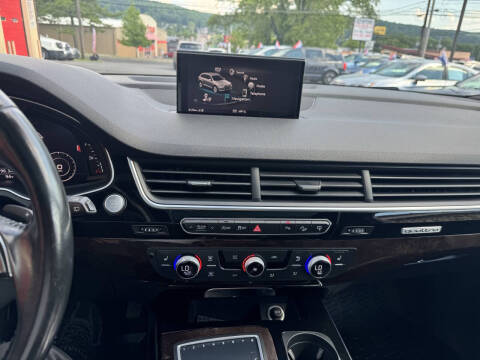 2017 Audi Q7 3.0T quattro Premium Plus