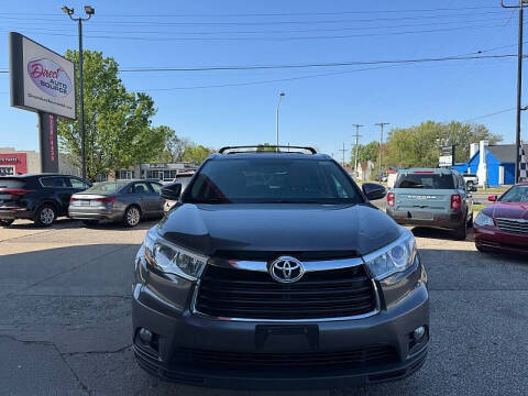 2016 Toyota Highlander