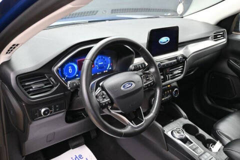 2022 Ford Escape Titanium