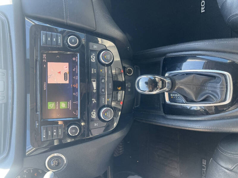 2018 Nissan Rogue SL