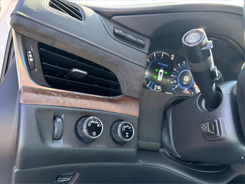 2017 Cadillac Escalade Premium Luxury