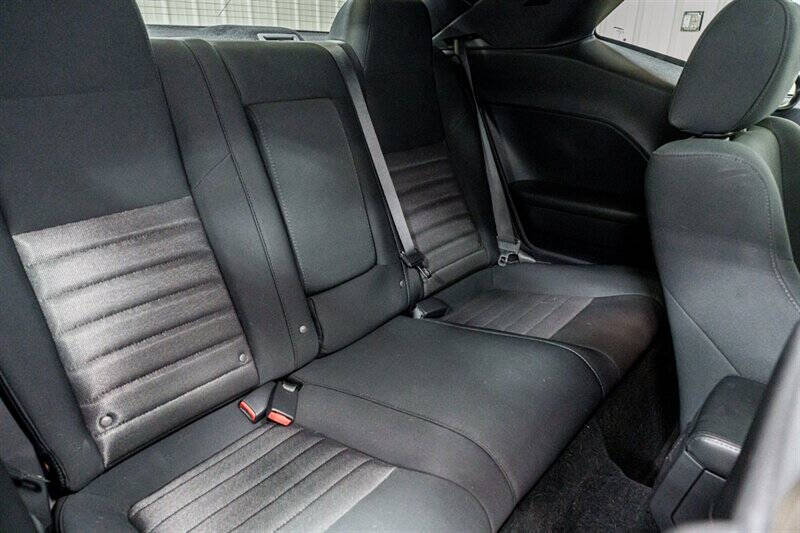2010 Dodge Challenger SE