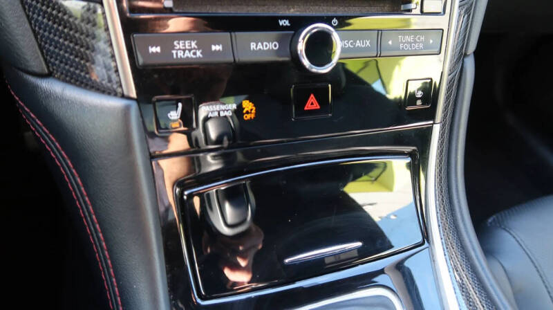 2020 Infiniti Q60 Red Sport 400