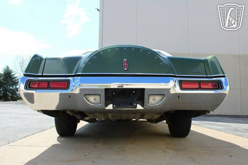 1972 Lincoln Continental