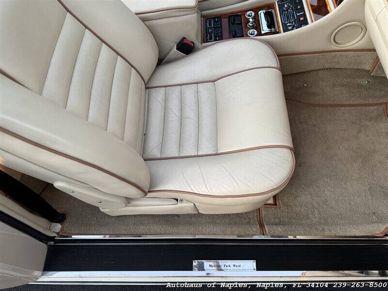 1990 Rolls-Royce Corniche