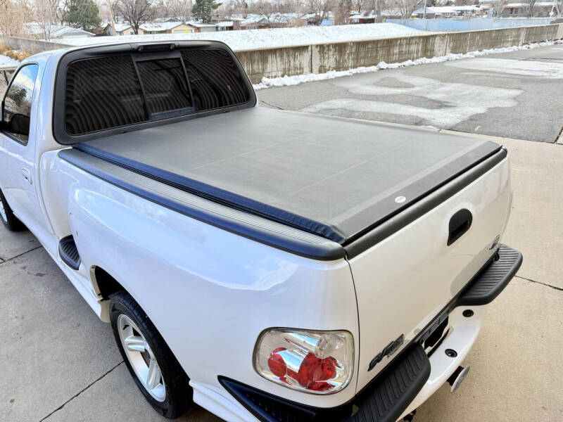 2003 Ford F-150 SVT Lightning