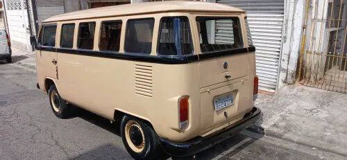 1990 Volkswagen Bus