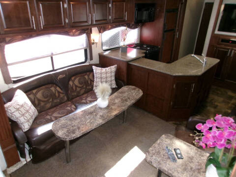 2014 Eclipse Attitude 32GSG