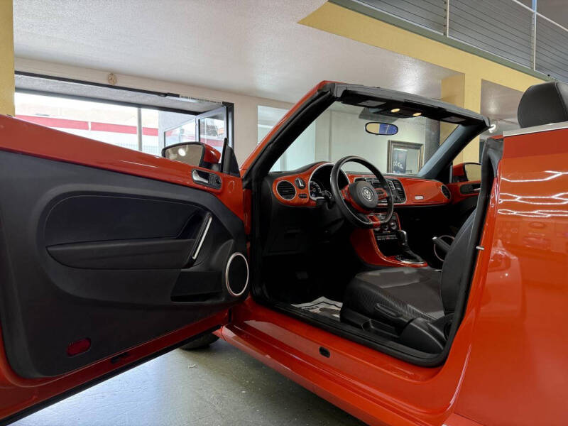 2019 Volkswagen Beetle Convertible 2.0T S
