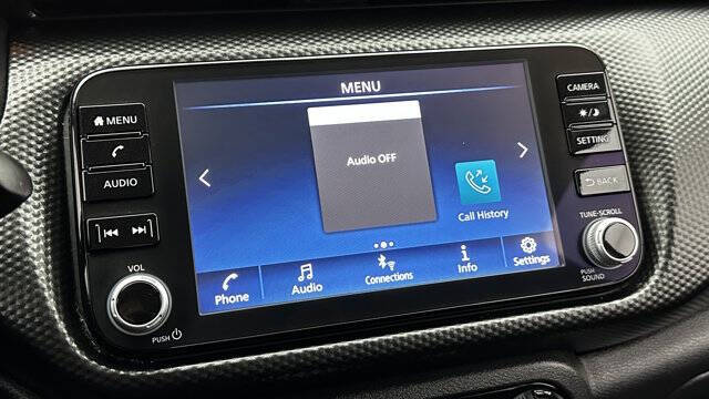 2022 Nissan Kicks SV