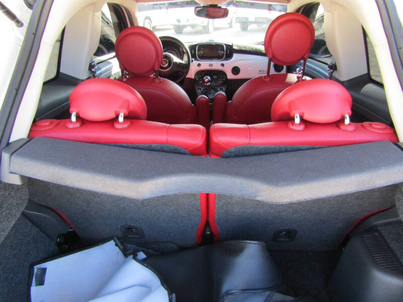 2017 FIAT 500 Lounge