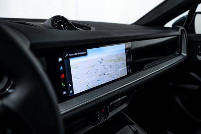 2025 Porsche Cayenne Coupe