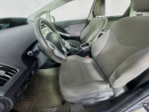 2014 Toyota Prius Plug-in Hybrid Advanced