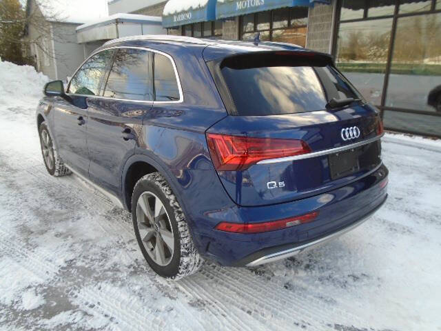 2023 Audi Q5 quattro Premium Plus 40 TFSI