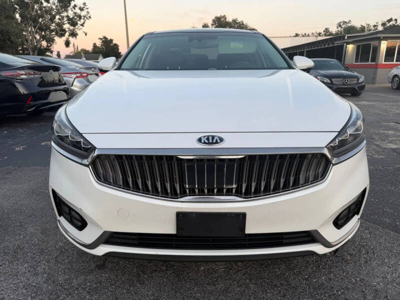 2018 Kia Cadenza Technology