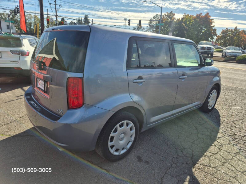 2009 Scion xB