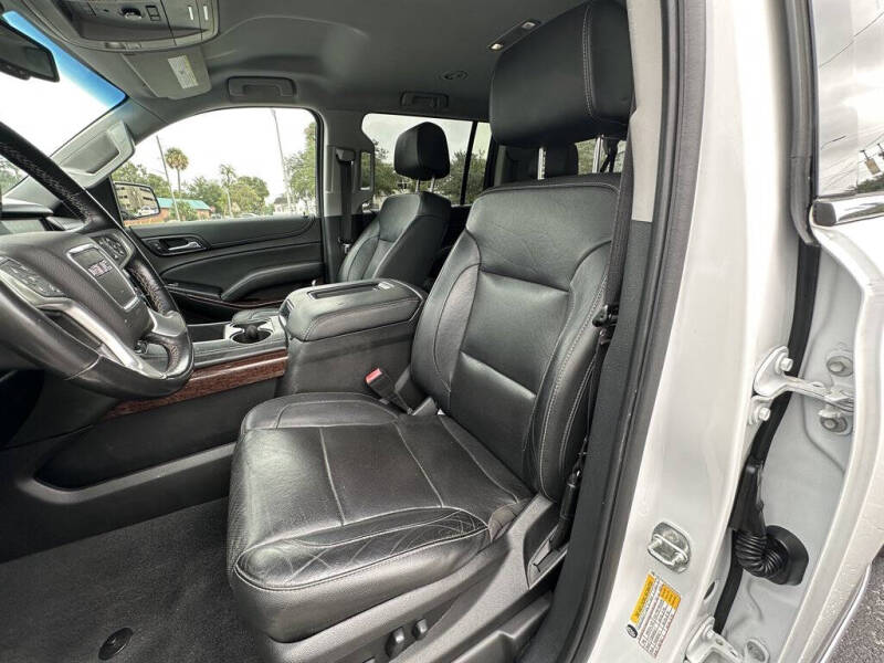 2020 GMC Yukon XL SLT