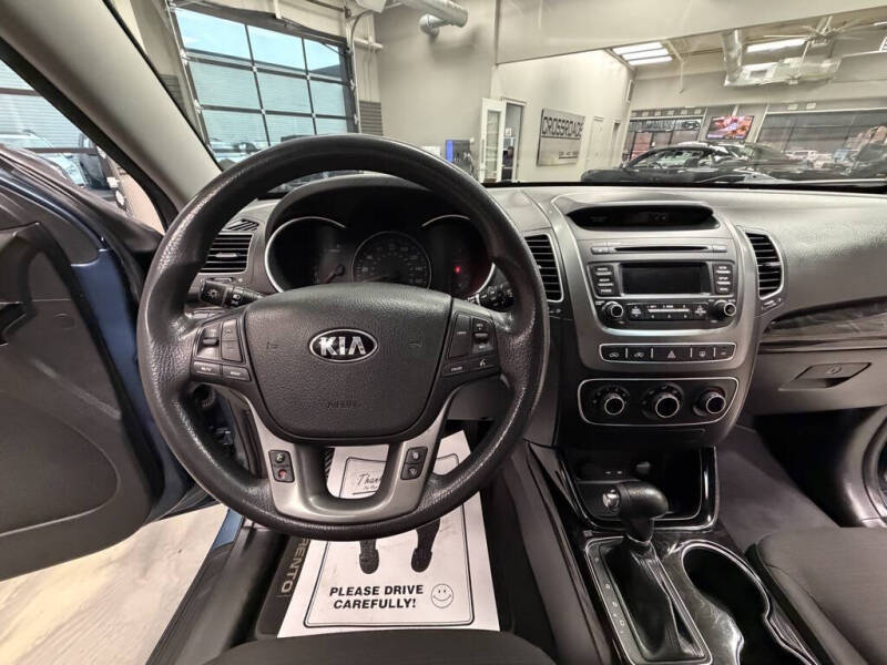 2015 Kia Sorento LX