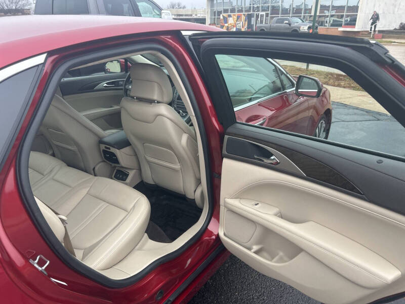 2018 Lincoln MKZ Select