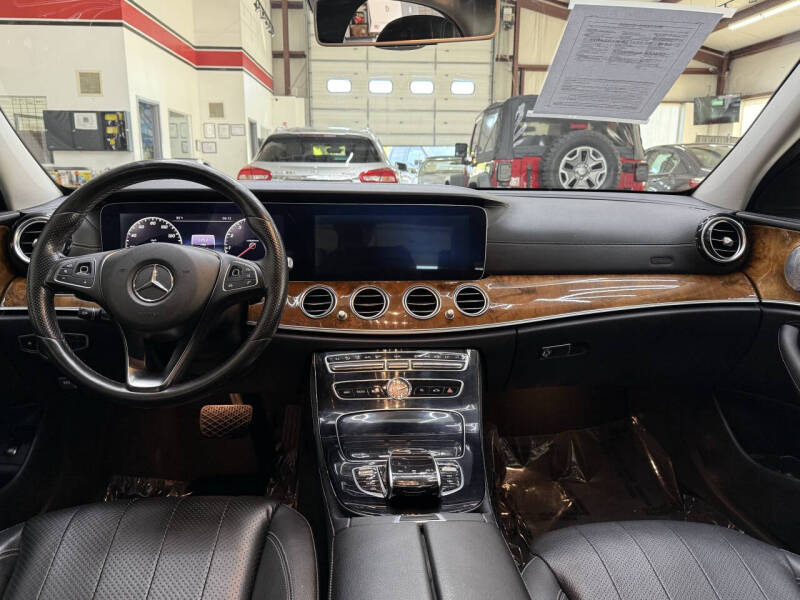 2018 Mercedes-Benz E-Class E 300 4MATIC