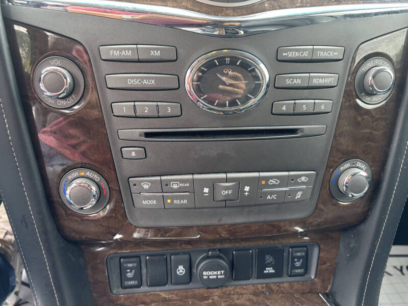 2017 Infiniti QX80