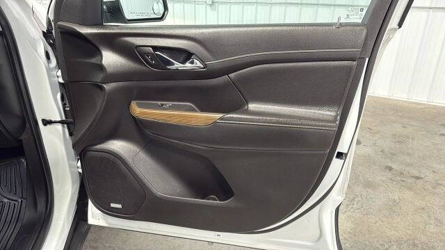 2019 GMC Acadia SLE-2