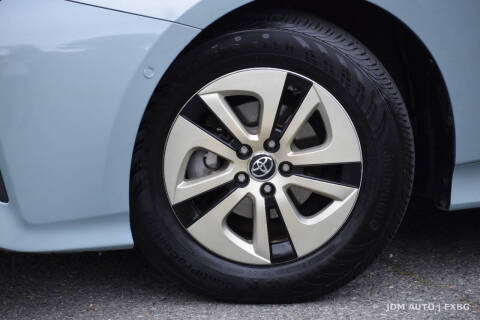 2017 Toyota Prius Two